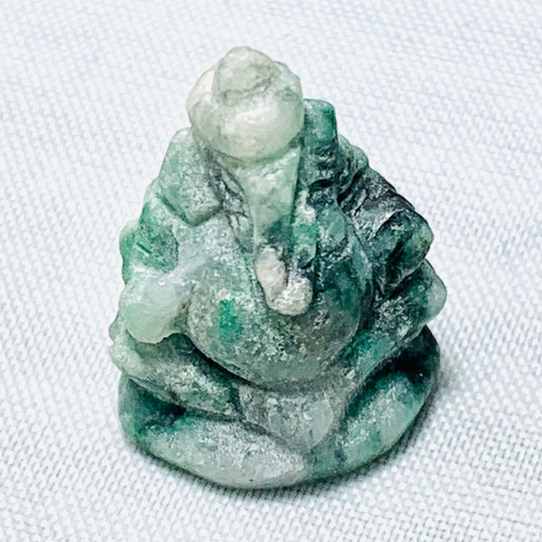 Echter Jade Ganesh Carving Grün 14.57ct 17.5x13mm