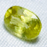 Echter Sphene Titanit Oval Gelb Grün 1.0ct 7.0x4.8mm