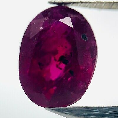 Echter Roter Ovaler Rubin 1.1ct 6.6x4.9mm