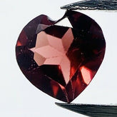 Echter Roter Granat Herz 0.5ct 5x5mm