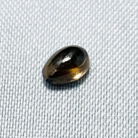 Echter Brauner Ovaler Zirkon Cabochon 0.70ct 5.2x3.7mm