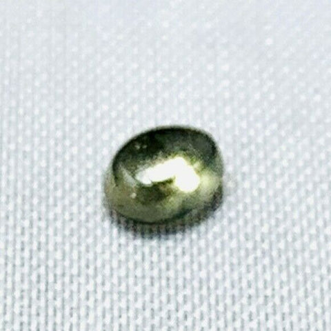 Echter Grüner Ovaler Zirkon Cabochon 0.5ct 4.6x3.7mm