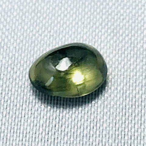 Echter Brauner Ovaler Zirkon Cabochon 1.5ct 7.1x5.5mm