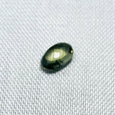 Echter Grüner Ovaler Zirkon Cabochon 0.39ct 5.1x3.4mm