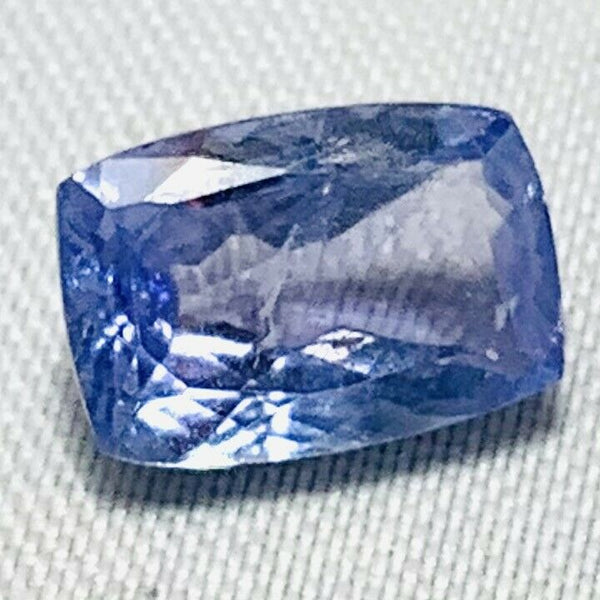 Echter Blauer Tansanit Antik 1.92ct 8.9x6.1mm